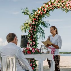 Verkleinert Hochzeit_Bali_Strand (2)